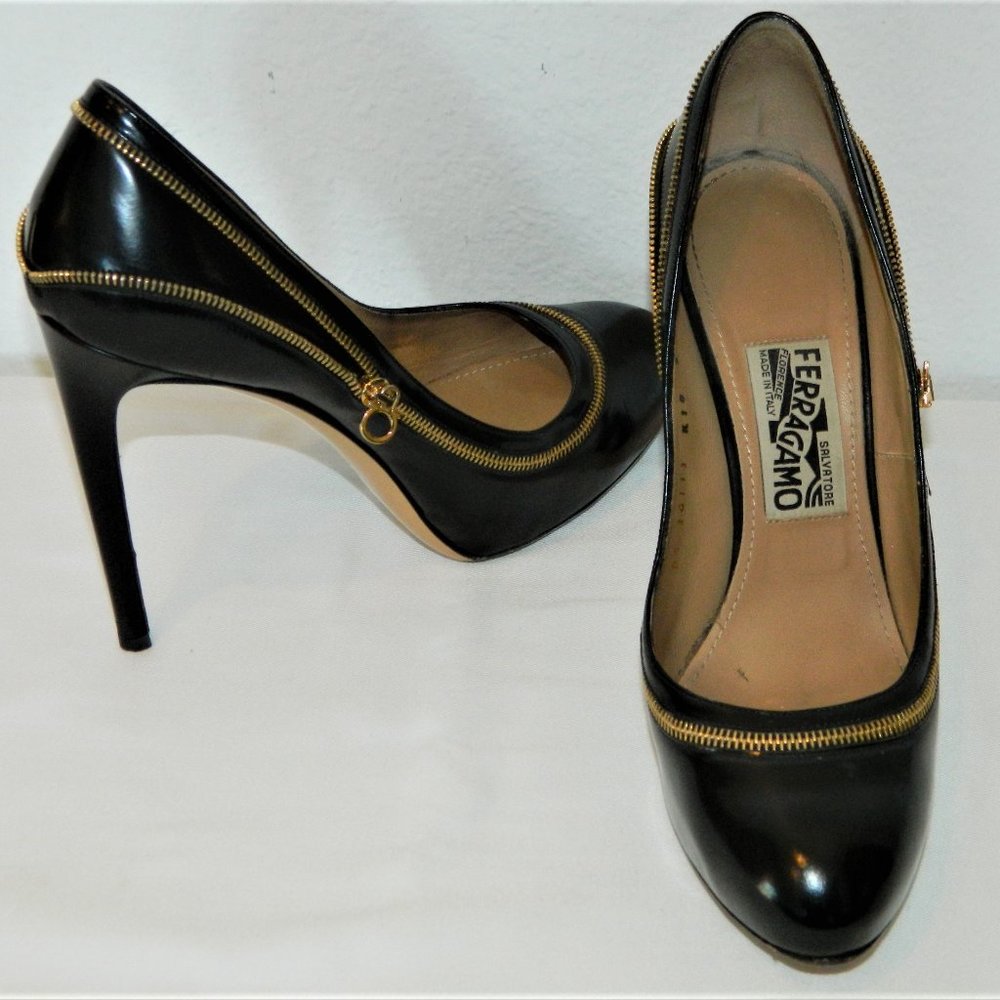 Salvatore Ferragamo Pumps 9B
